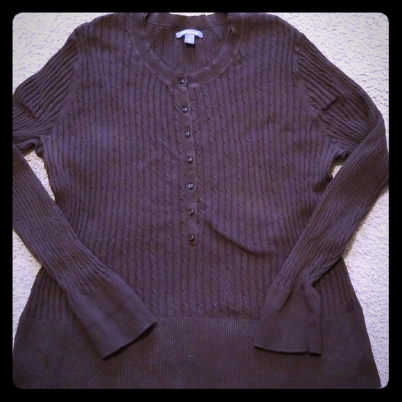 *SOLD* Apt 9 Chocolate Brown Cable Knit Sweater. - Picture 1 of 8